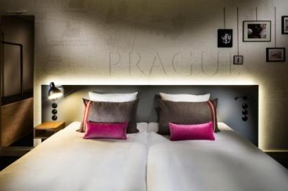 Pentahotel Prague - image 12