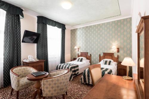 Hotel Meteor Plaza Prague - image 4