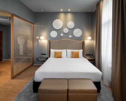 987 Design Prague Hotel - image 1