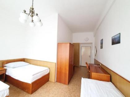 Hotel Jana / Pension Domov Mládeže - image 18