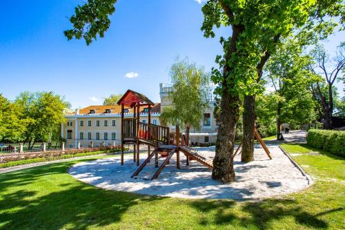 Chateau St. Havel - Wellness Hotel - image 2