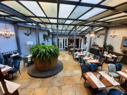 Antik Hotel Prague - image 10