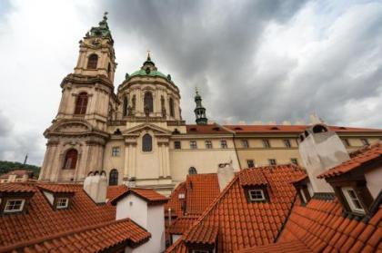 Miss Sophie's Charles Bridge - image 8