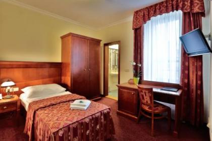 Arkada Hotel Praha - image 20