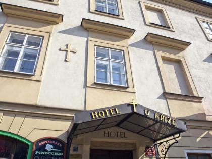 Hotel U Kříže - image 1