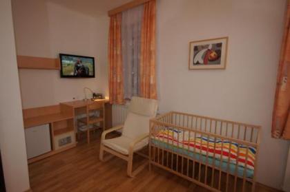 Hotel Garni Rambousek - image 3