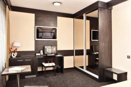 Hotel Lifestyle - image 16