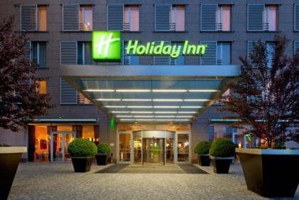 Holiday Inn Prague - image 1