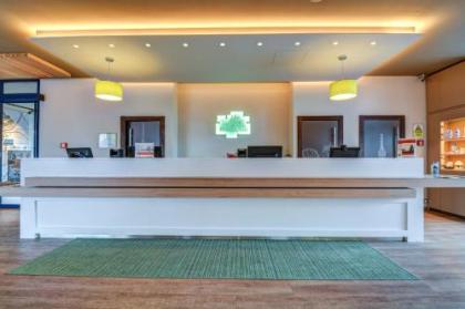 Holiday Inn Prague Airport - image 10