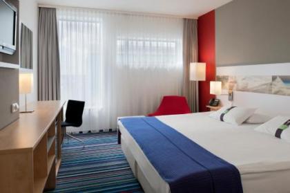 Holiday Inn Prague Airport - image 14