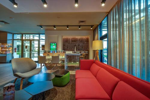 Holiday Inn Prague Airport - image 7