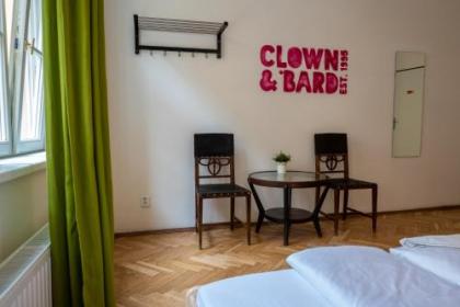 Clown and Bard Hostel - image 9