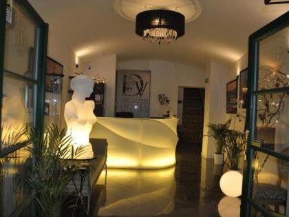 Dolce Vita Suites Boutique - image 3