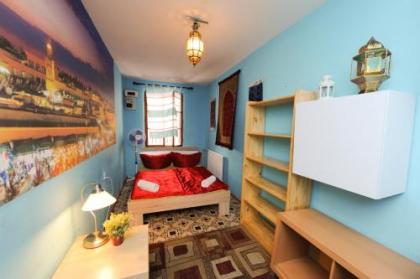 Backpacker Hostel - image 1