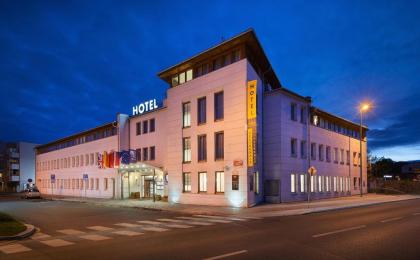 EA Hotel Populus - image 1