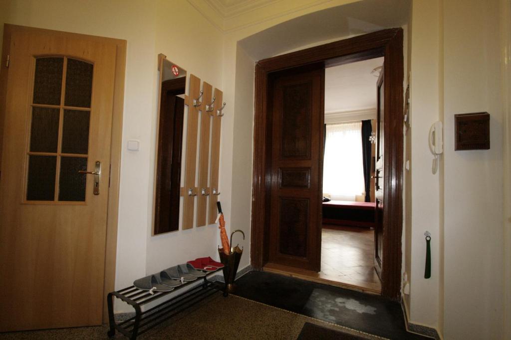 Apartment No 0B Petrinska 18 - Mala Strana - image 4