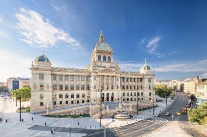 Occidental Praha Wilson Hotel - image 7