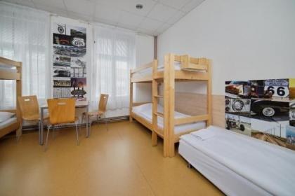 Hostel Florenc - image 9