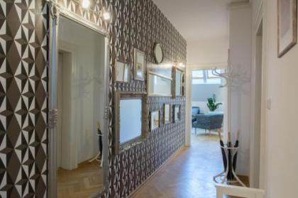 Luxury Apartment Maiselova - image 6