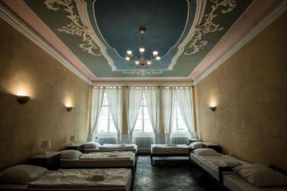 Charles Bridge Hostel & Apartments - image 12