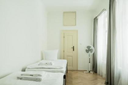 Charles Bridge Hostel & Apartments - image 13