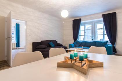 Charles bridge apartment - image 1