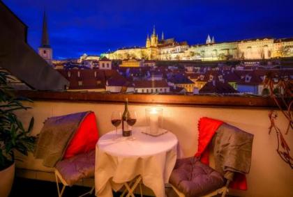 President APT + CONCIERGE by Prague Castle VIEWS - image 4