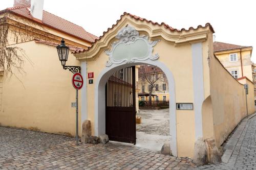 Classy Apartments Charles Bridge - image 5