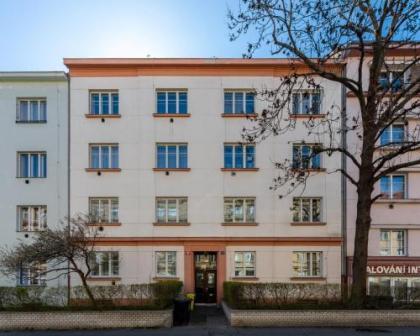 Classy flat in Dejvice by Prague Days - image 10